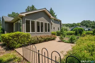 7 Fairview St, Simsbury, CT 06070 - Photo 31