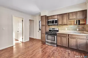 10 Summit St, Derby, CT 06418 - Photo 11