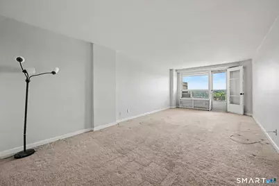 71 Strawberry Hill Avenue #909, Stamford, CT 06902 - Photo 3