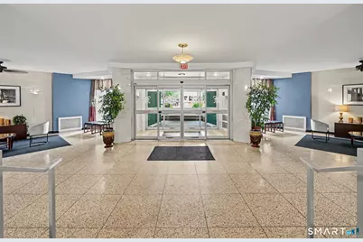 71 Strawberry Hill Avenue #909, Stamford, CT 06902 - Photo 17