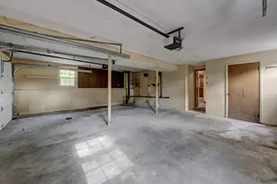 390 Ballfall Rd, Middletown, CT 06457 - Photo 37