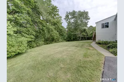 390 Ballfall Road, Middletown, CT 06457 - Photo 7