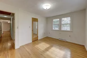 390 Ballfall Rd, Middletown, CT 06457 - Photo 23