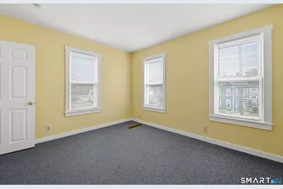 17 Lake Avenue, Danbury, CT 06810 - Photo 13