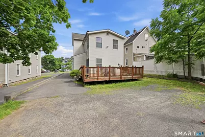17 Lake Avenue, Danbury, CT 06810 - Photo 27