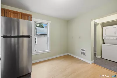 17 Lake Avenue, Danbury, CT 06810 - Photo 19