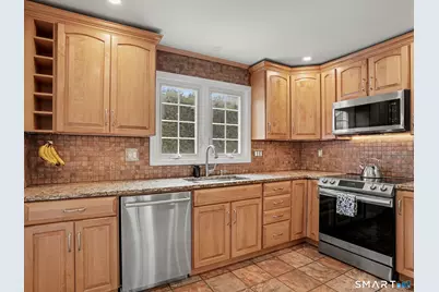 64 Summer Street, Stratford, CT 06614 - Photo 15
