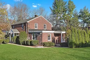 15 Garden St, Farmington, CT 06032 - Photo 1