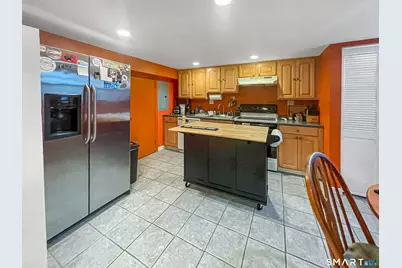 833 Summer Street #E, Stamford, CT 06901 - Photo 3