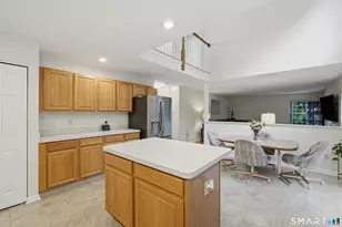 175 Rolling Green, Middletown, CT 06457 - Photo 11