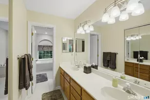 175 Rolling Green, Middletown, CT 06457 - Photo 21