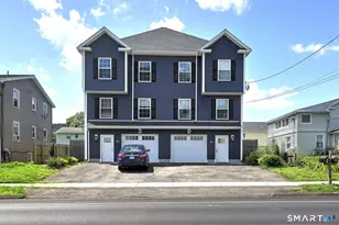 1686 Litchfield Turnpike, Woodbridge, CT 06525 - Photo 1