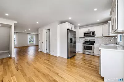 1686 Litchfield Turnpike #B, Woodbridge, CT 06525 - Photo 19