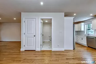 1686 Litchfield Turnpike, Woodbridge, CT 06525 - Photo 15