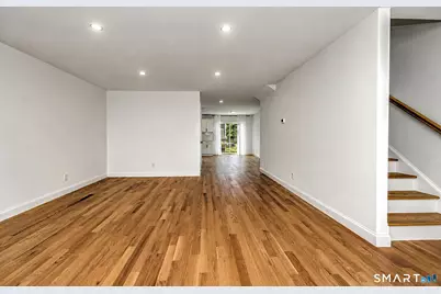 1686 Litchfield Turnpike #B, Woodbridge, CT 06525 - Photo 13