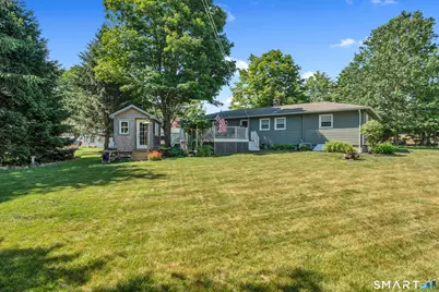 32 Ives Avenue, Meriden, CT 06450 - Photo 15