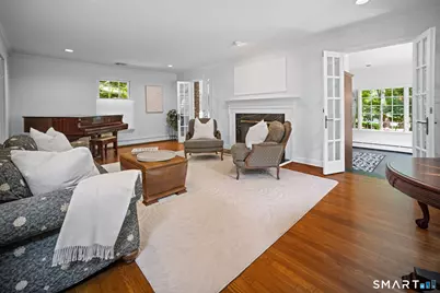 12 Settlers Trail, Darien, CT 06820 - Photo 5