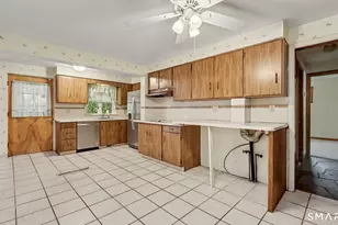 144 Maple St, Seymour, CT 06483 - Photo 13