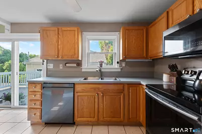 462 Davis Street, Watertown, CT 06779 - Photo 13