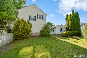 462 Davis St, Watertown, CT 06779 - Photo 5