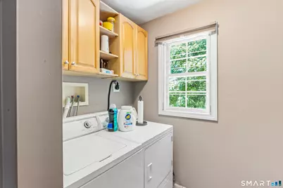 215-217 Long Hill Avenue, Shelton, CT 06484 - Photo 9