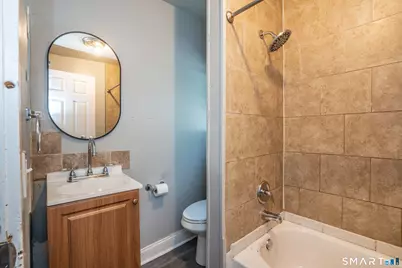 45 Moore Avenue, East Hartford, CT 06108 - Photo 11