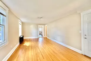 24 Northill St, Stamford, CT 06907 - Photo 3
