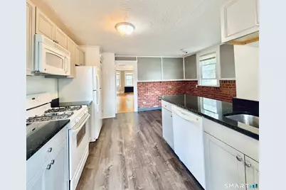 24 Northill Street, Stamford, CT 06907 - Photo 7