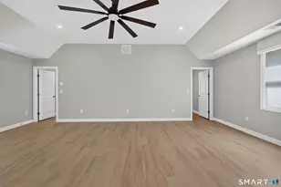 26 Bicycle St, Plainville, CT 06062 - Photo 13