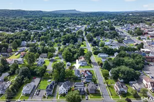 26 Bicycle St, Plainville, CT 06062 - Photo 25