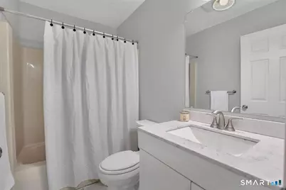 606 Lake Vista Drive #606, East Hampton, CT 06424 - Photo 21