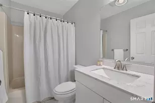 606 Lake Vista Dr, East Hampton, CT 06424 - Photo 21
