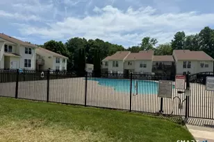 949 Pleasant Valley Rd, South Windsor, CT 06074 - Photo 13