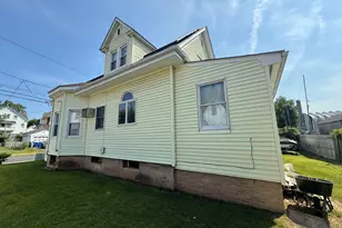 111 Otis St, Hartford, CT 06114 - Photo 7