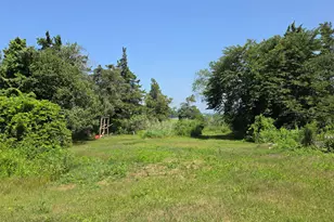 106 Pratt Rd, Clinton, CT 06413 - Photo 3