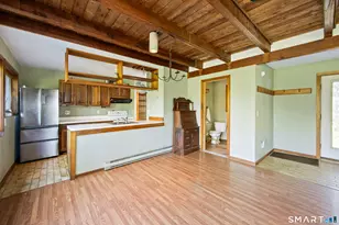 106 Pratt Rd, Clinton, CT 06413 - Photo 13