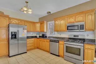 82 Summer St, Southington, CT 06489 - Photo 3