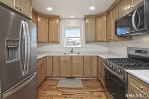 233 Chapel St, Milford, CT 06460 - Photo 7