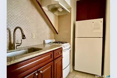 239 Edwards Street #1B, New Haven, CT 06511 - Photo 5