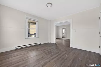 27 Beacon Street #3, Waterbury, CT 06704 - Photo 3