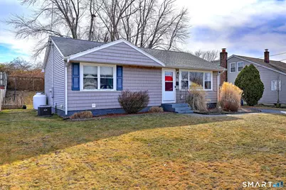 46 Aircraft Road, West Haven, CT 06516 - Photo 3