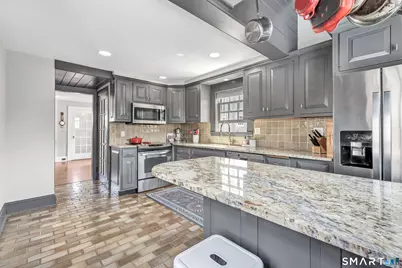 535 Wilcoxson Avenue, Stratford, CT 06614 - Photo 15