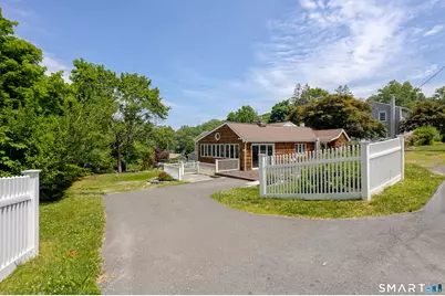 10 Baxter Street, Danbury, CT 06811 - Photo 9