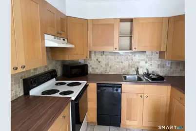 885 Boston Post Road #2A, Darien, CT 06820 - Photo 7