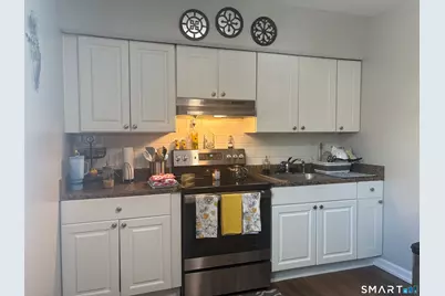 36 Main Street #D, Thomaston, CT 06787 - Photo 5