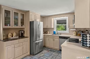 1246 Burlington Ave, Bristol, CT 06010 - Photo 9