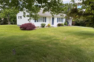 3 Mohican Ln, Wallingford, CT 06492 - Photo 3