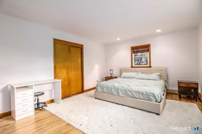 7 Mohawk Circle, Danbury, CT 06811 - Photo 11