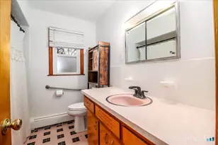 7 Mohawk Cir, Danbury, CT 06811 - Photo 21
