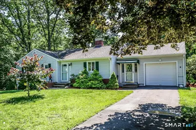 7 Mohawk Circle, Danbury, CT 06811 - Photo 1